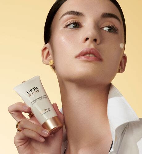 dior sunscreen with clutch where to buy|dior foundation after sunscreen.